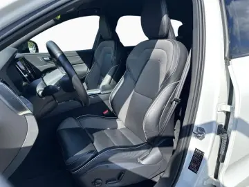 VOLVO XC60 Tempomat  LED Memory SitzHz PDC Bluetooth