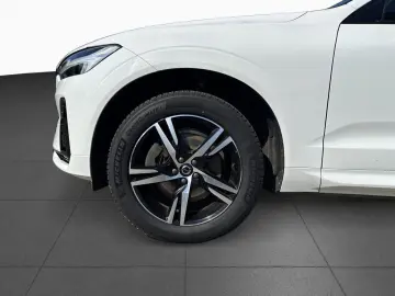 VOLVO XC60 Tempomat  LED Memory SitzHz PDC Bluetooth