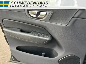 VOLVO XC60 T6 AWD RECHARGE INSCRIPTION EXPRESSION