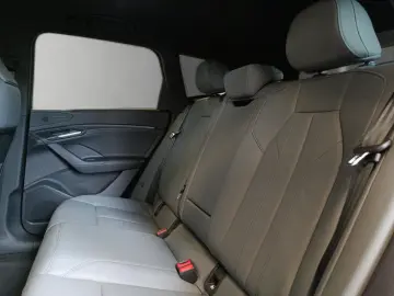 AUDI Q6 e-tron quattro 100kWh S-Line Matrix 360  LM20