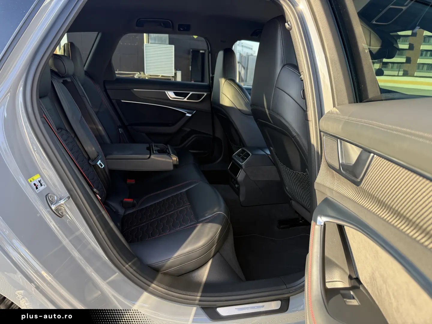 Audi RS6 C8 Alcantara 360 B&O Frane Ceramice Laser Matrix