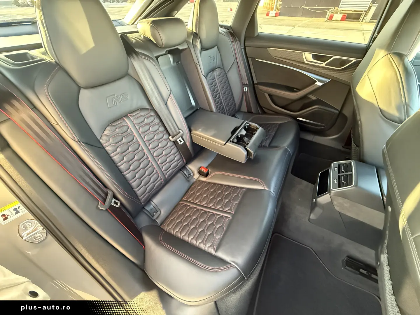 Audi RS6 C8 Alcantara 360 B&O Frane Ceramice Laser Matrix