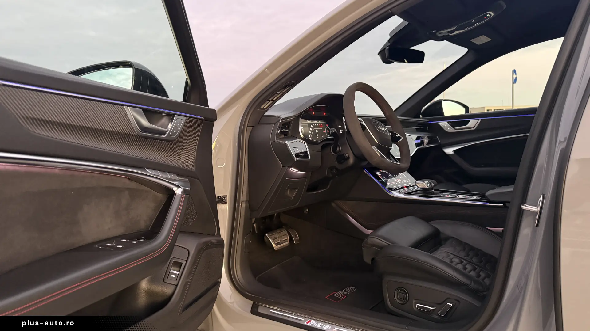 Audi RS6 C8 Alcantara 360 B&O Frane Ceramice Laser Matrix