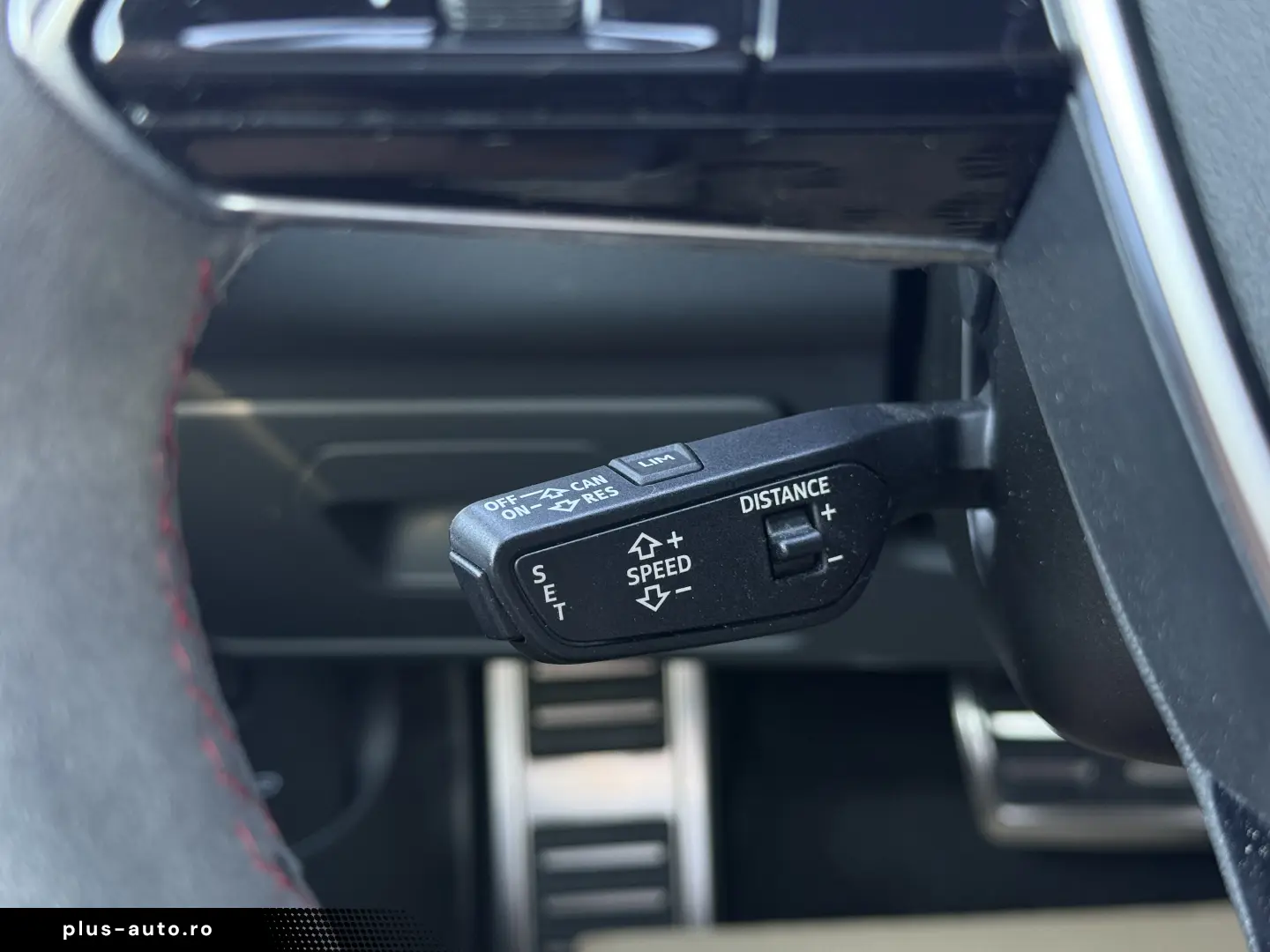 Audi RS6 C8 Alcantara 360 B&O Frane Ceramice Laser Matrix