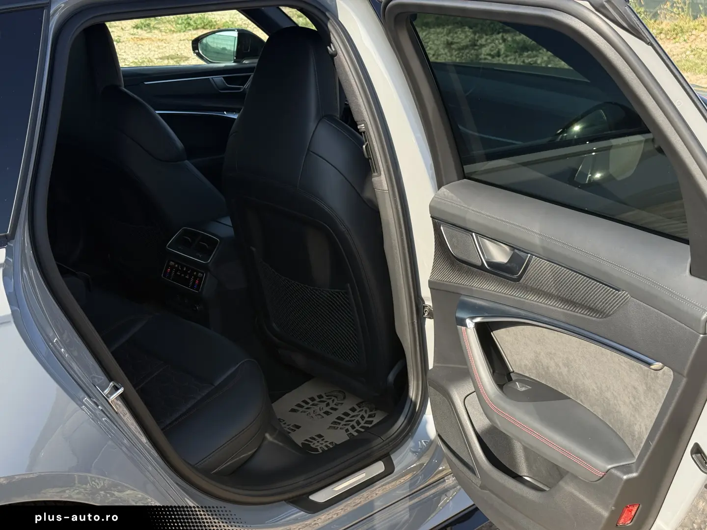Audi RS6 C8 Alcantara 360 B&O Frane Ceramice Laser Matrix