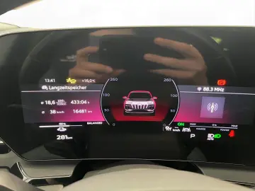 AUDI Q6 e-tron performance LED LM 21  Navi PDC Tempom