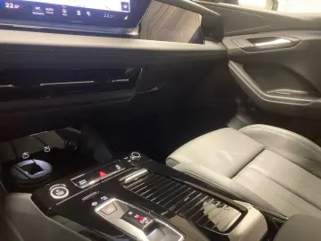 AUDI Q6 e-tron S-LINE QUATTRO NP 91tEUR MATRIX.BEIFAH