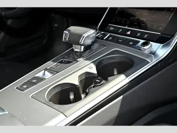 AUDI A6 Lim. 50 TFSI e quattro S line Leder Pano HD-M