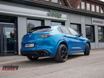 ALFA ROMEO Stelvio QV 2.9l V6 AT8-Q4 Pano vom AR Vertragshä