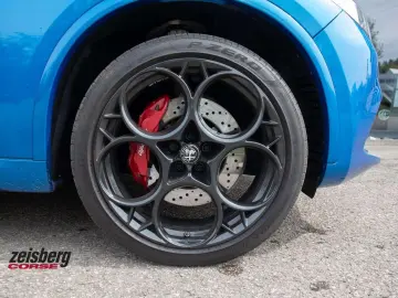 ALFA ROMEO Stelvio QV 2.9l V6 AT8-Q4 Pano vom AR Vertragshä