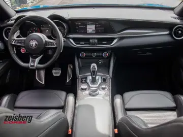 ALFA ROMEO Stelvio QV 2.9l V6 AT8-Q4 Pano vom AR Vertragshä