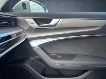 Audi A6 Limousine TFSI e S line Matrix HUD TV