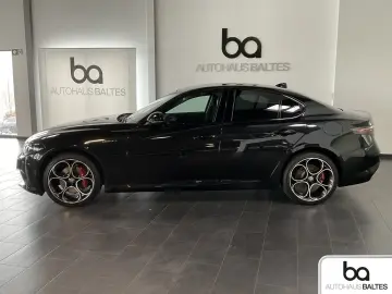 ALFA ROMEO Giulia 2.0 Turbo 16V Veloce Q4 Matrix