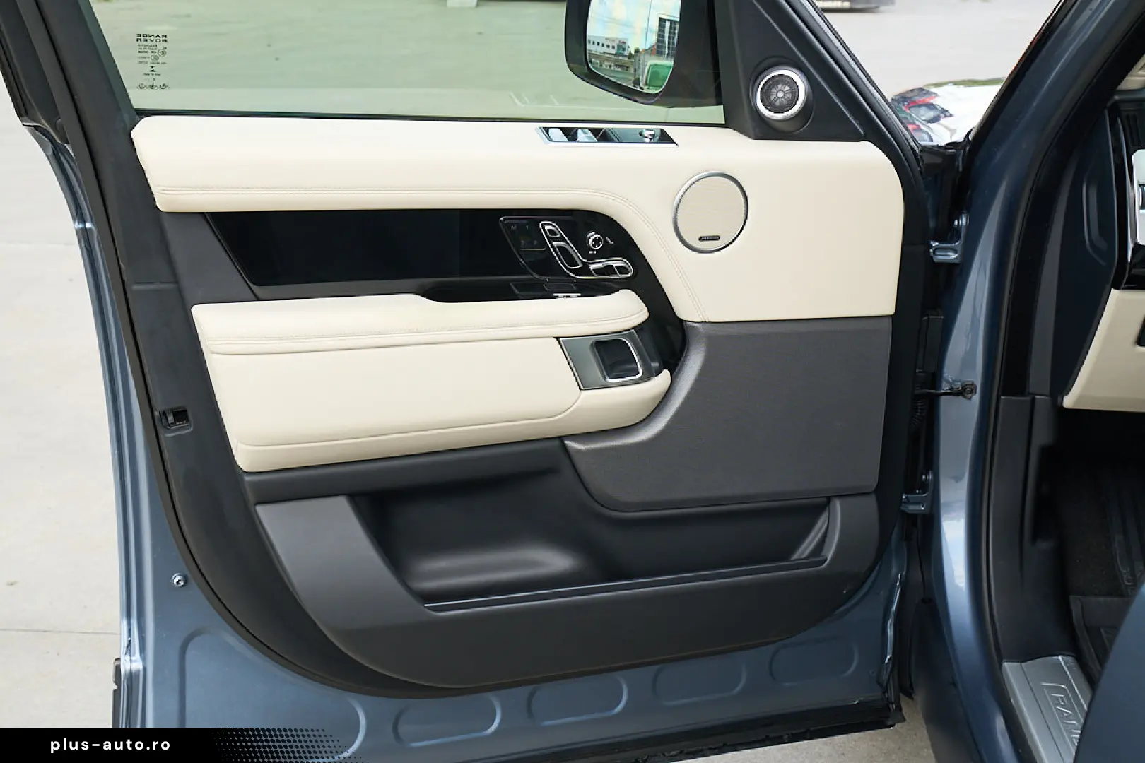 Range Rover 3.0L SDV6 Vogue Int Bej Stoc Timisoara