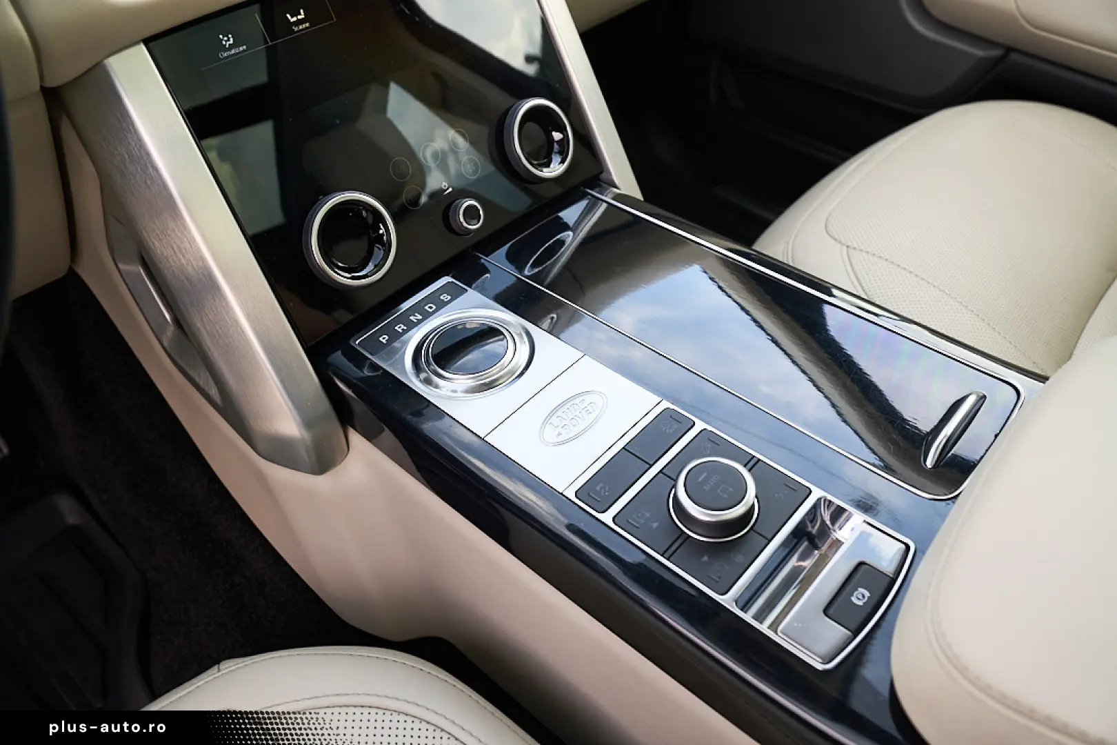Range Rover 3.0L SDV6 Vogue Int Bej Stoc Timisoara