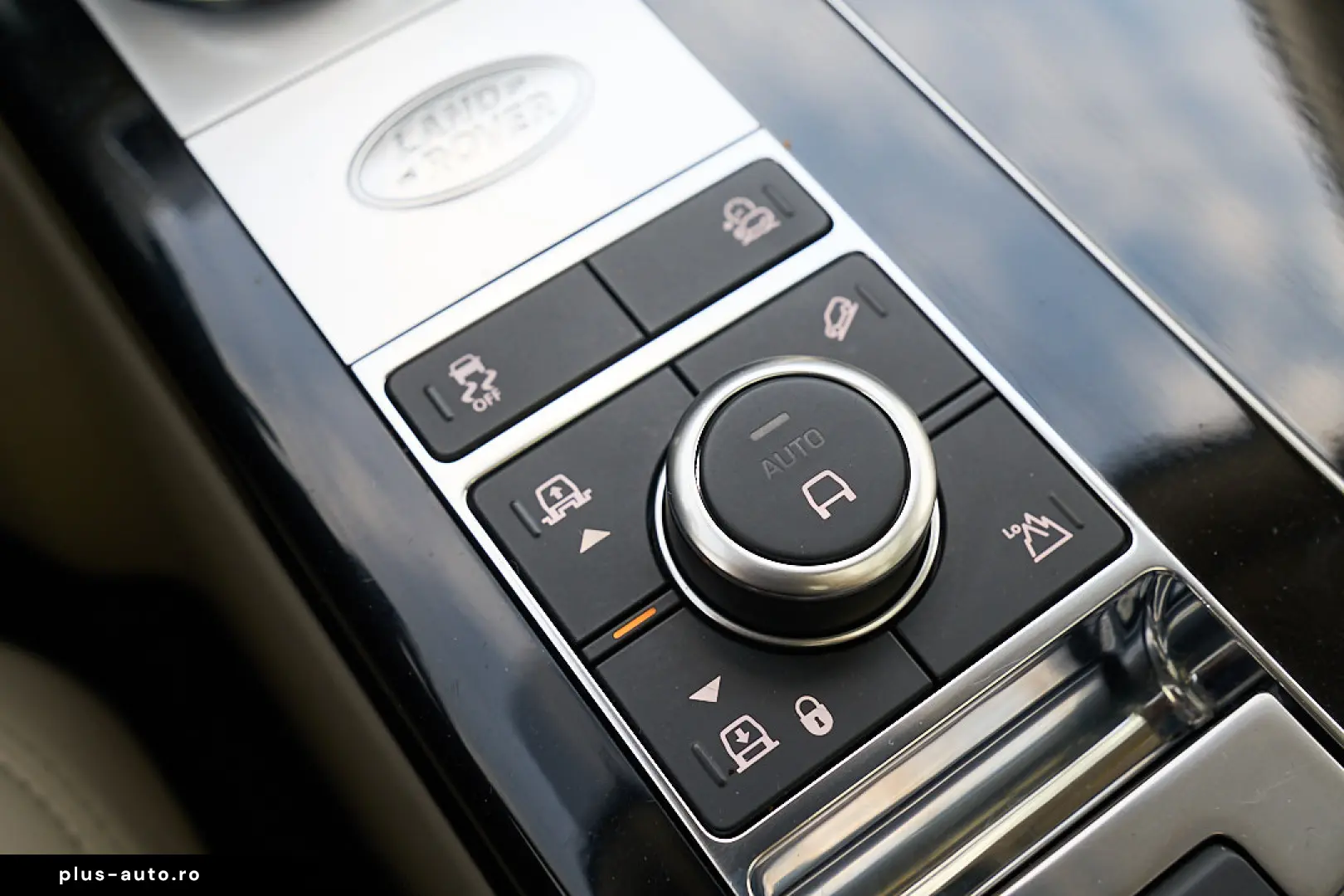 Range Rover 3.0L SDV6 Vogue Int Bej Stoc Timisoara