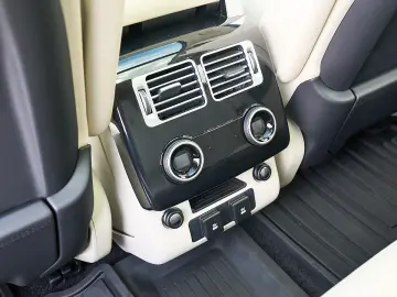 Range Rover 3.0L SDV6 Vogue Int Bej Stoc Timisoara
