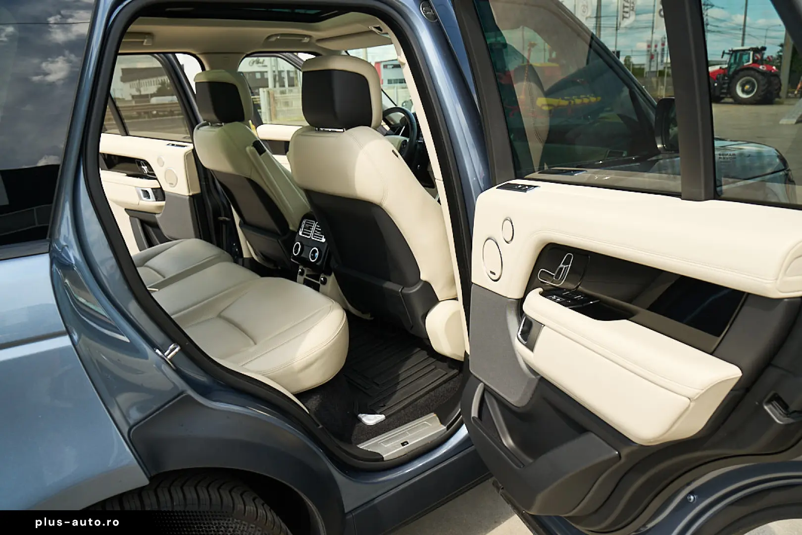Range Rover 3.0L SDV6 Vogue Int Bej Stoc Timisoara