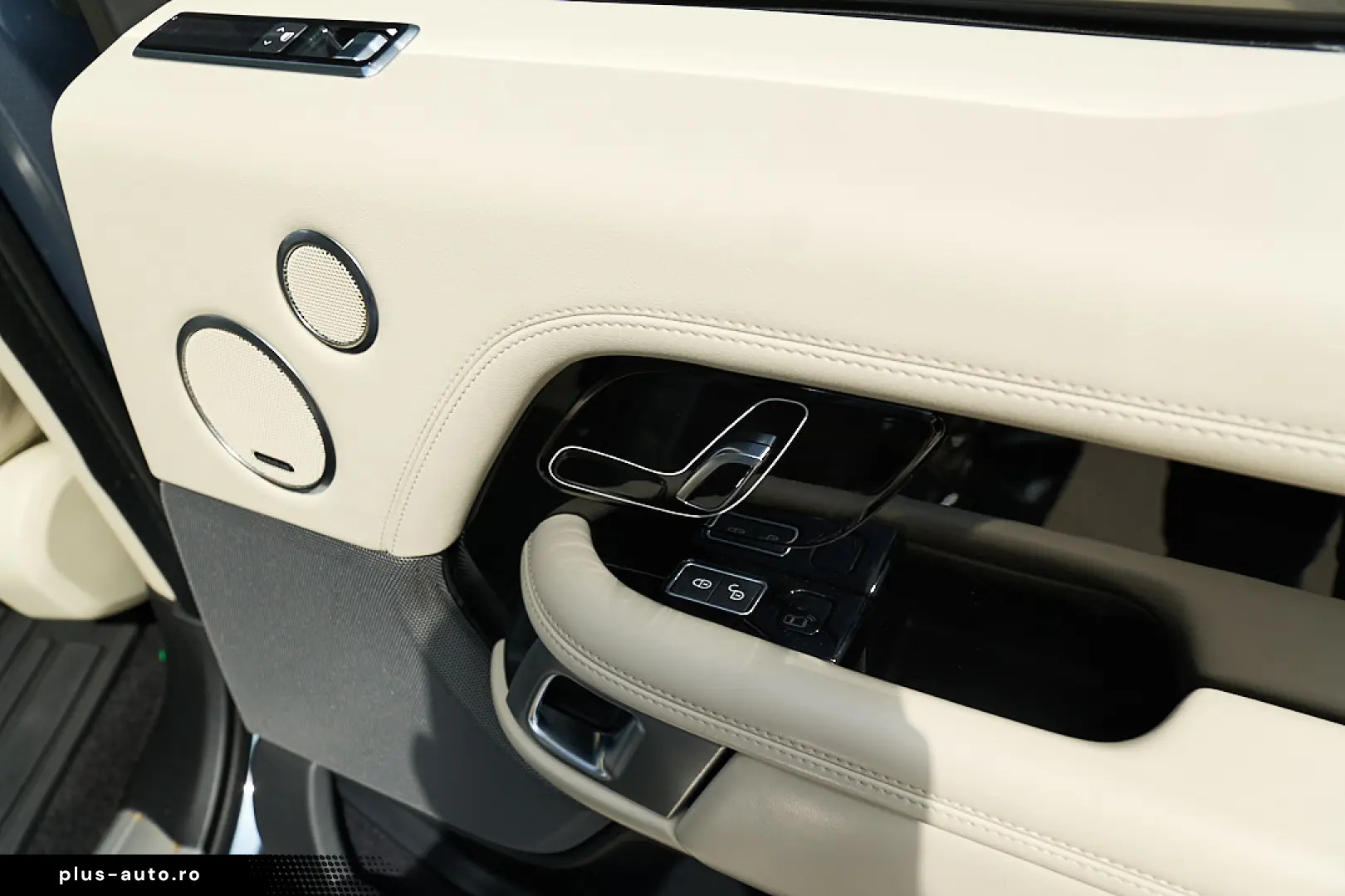Range Rover 3.0L SDV6 Vogue Int Bej Stoc Timisoara