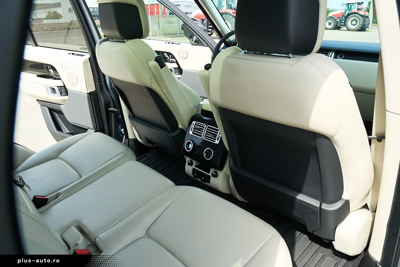Range Rover 3.0L SDV6 Vogue Int Bej Stoc Timisoara