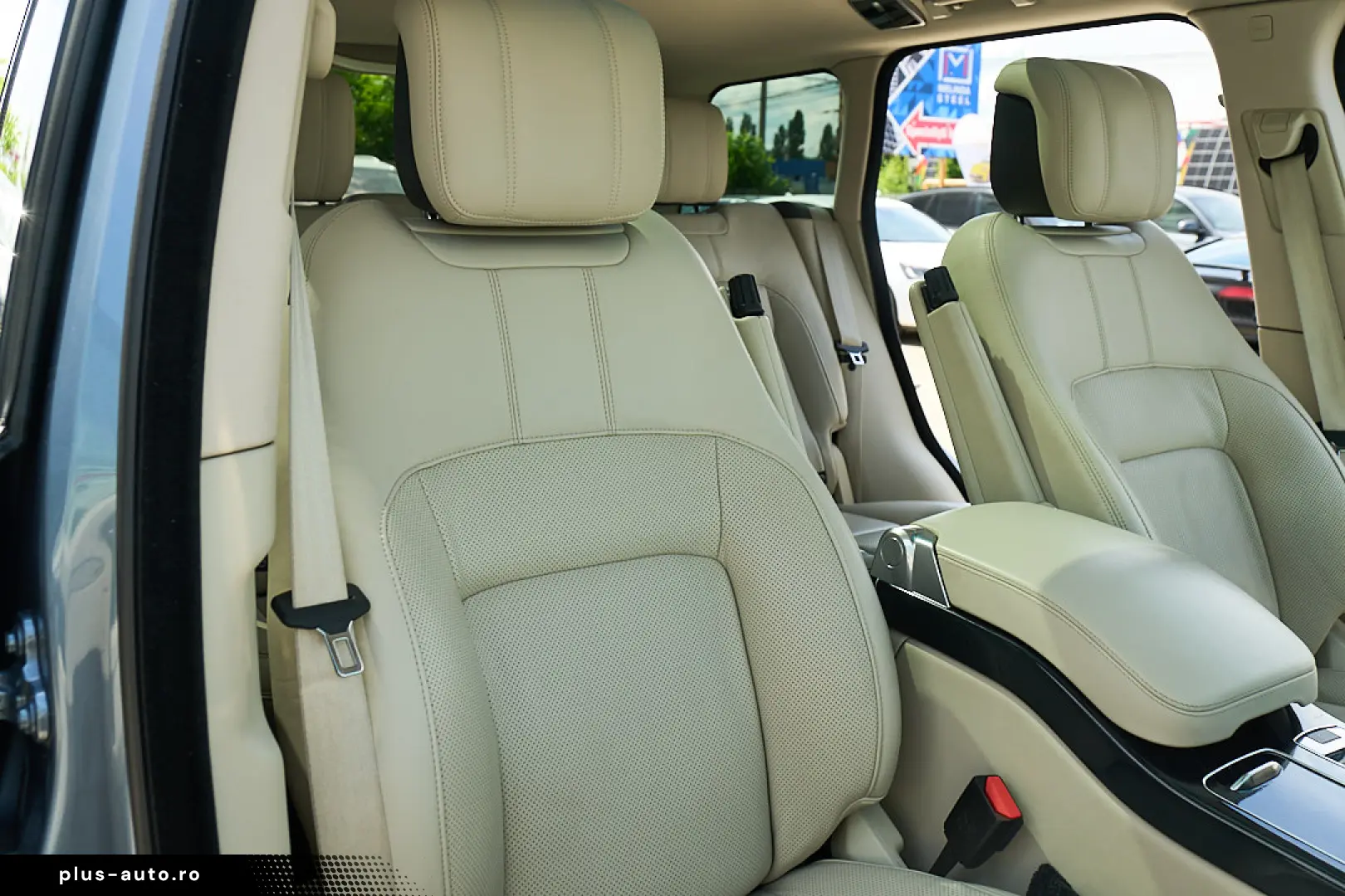 Range Rover 3.0L SDV6 Vogue Int Bej Stoc Timisoara