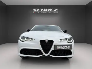 ALFA ROMEO Giulia MY23 Veloce 2.0 Turbo 16V 206kW AT