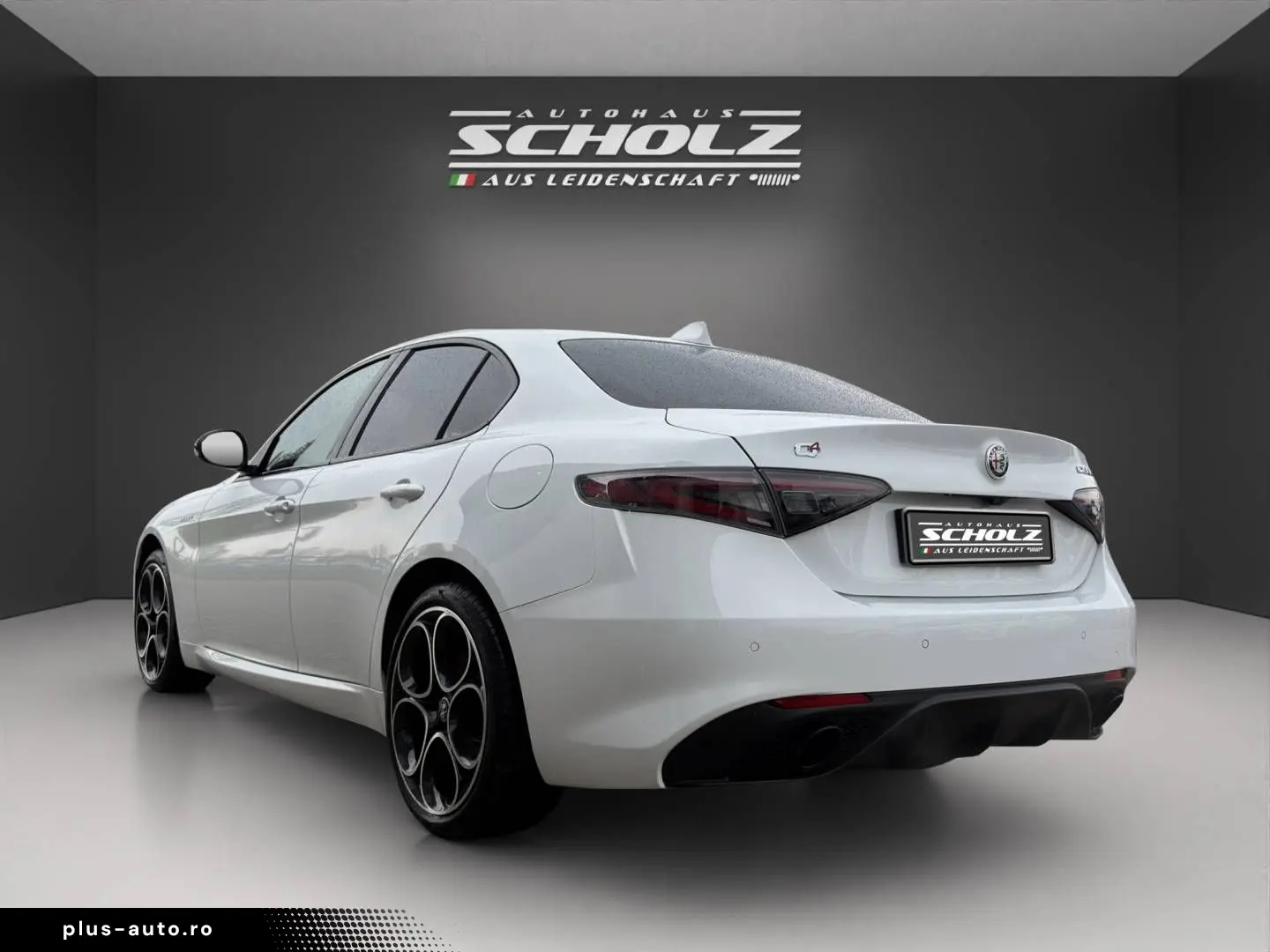 ALFA ROMEO Giulia MY23 Veloce 2.0 Turbo 16V 206kW AT