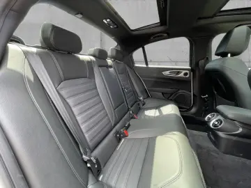 ALFA ROMEO Giulia Veloce Q4