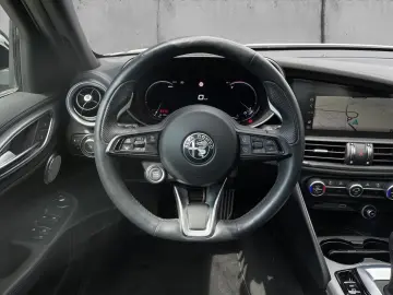 ALFA ROMEO Giulia Veloce Q4