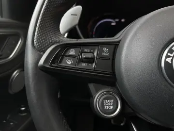 ALFA ROMEO Giulia Veloce Q4