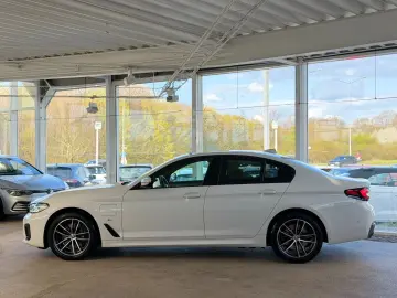 BMW 530e Lim xDrive M Sport LASER AERO SHADOW-LINE