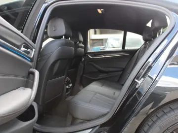 BMW 545 5 Limousine 545 e xDrive M Sport