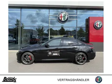 ALFA ROMEO Giulia 2.0T Q4 Veloce LEDER-ROT TECHNO PREMIUM