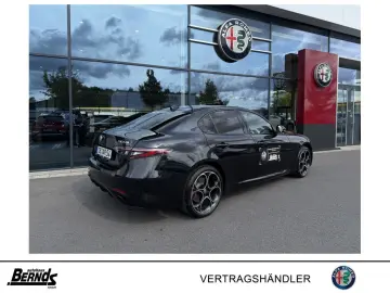 ALFA ROMEO Giulia 2.0T Q4 Veloce LEDER-ROT TECHNO PREMIUM