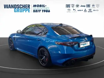 ALFA ROMEO Giulia 2.9 V6 Bi-Turbo Quadrifoglio