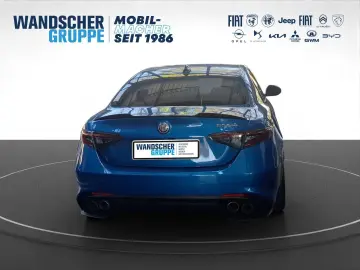 ALFA ROMEO Giulia 2.9 V6 Bi-Turbo Quadrifoglio