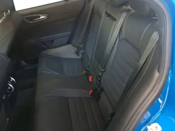 ALFA ROMEO Giulia 2.9 V6 Bi-Turbo Quadrifoglio