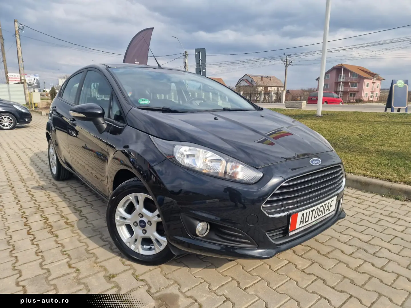 Ford Fiesta 1.0 Trend 2013 - Acum si in Rate
