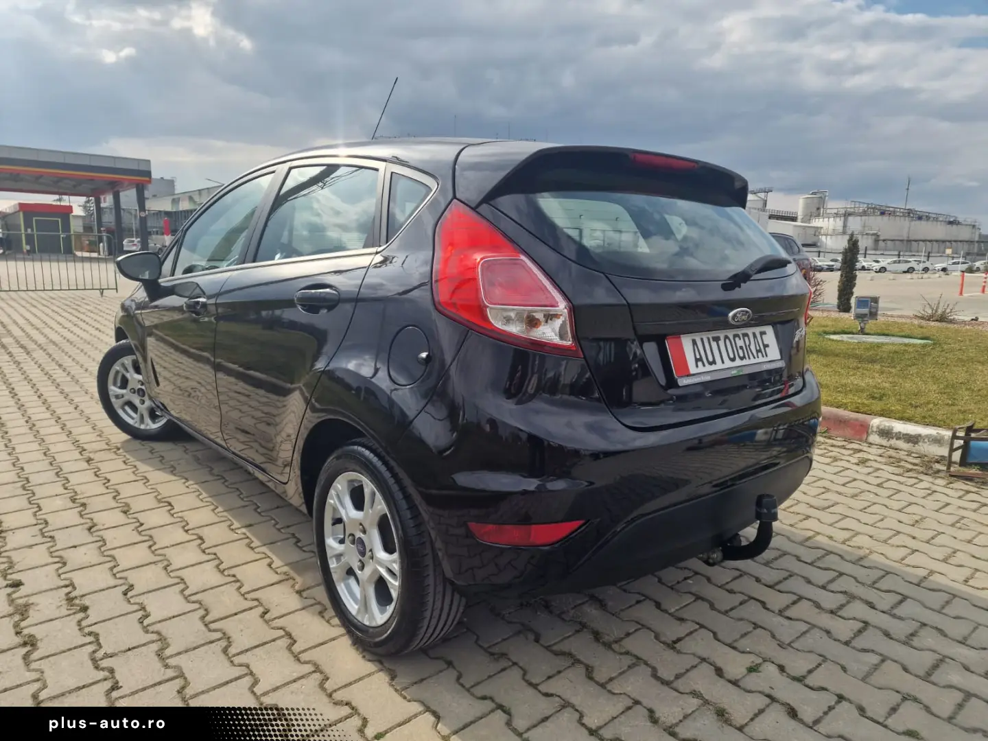 Ford Fiesta 1.0 Trend 2013 - Acum si in Rate