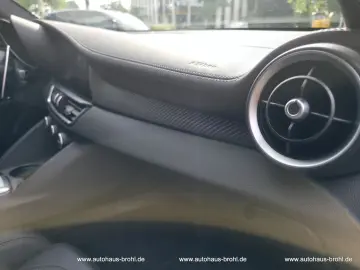 ALFA ROMEO Giulia Quadrifoglio