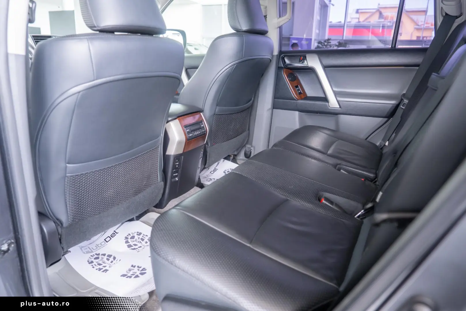 Toyota Land Cruiser PRADO 3.0 4x4