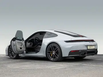 Porsche 992 992-2 911 Carrera S Sport Chrono Package PCCB