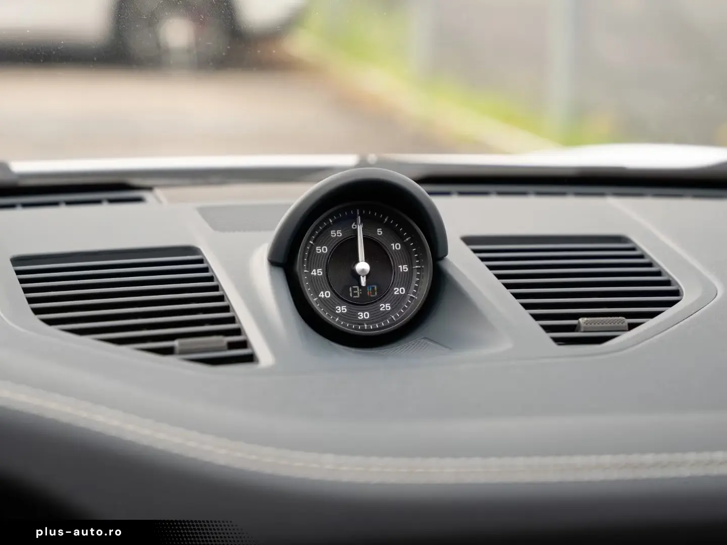 Porsche 992 992-2 911 Carrera S Sport Chrono Package PCCB