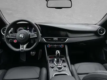 ALFA ROMEO Giulia Quadrifoglio 2.9 V6