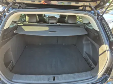 MG MG5 61KW h Luxury vomMG-Partner 12.2029 Garantie