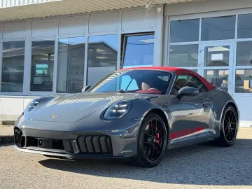 Porsche 992.2 Carrerra 4 GTS Sport-Design Lift Carbon