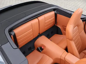 Porsche 992 Carrera 4 GTS cabriolet Lifting-ACC-NightVis