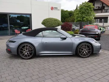 Porsche 992 Carrera 4 GTS cabriolet Lifting-ACC-NightVis