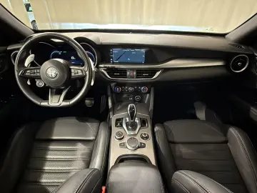 ALFA ROMEO Stelvio 2.2 Veloce Q4  MATRIX  KAMERA  SHZ  20