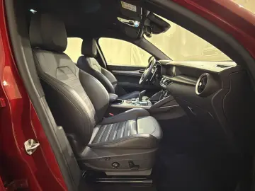 ALFA ROMEO Stelvio 2.2 Veloce Q4  MATRIX  KAMERA  SHZ  20